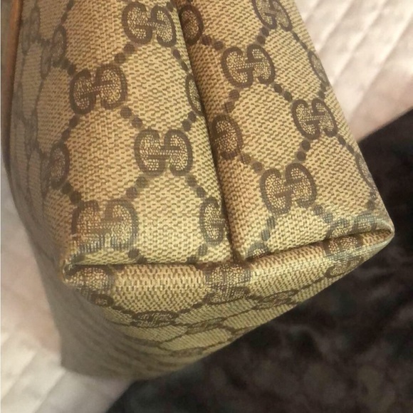 Vintage gucci in excellent condition - Picture 9 of 9